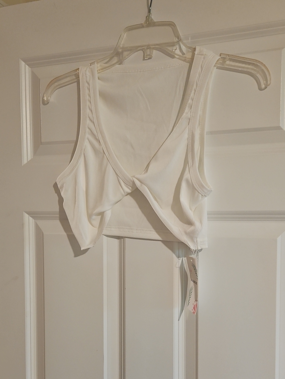Women’s White Twist-Front Ribbed Crop Tank